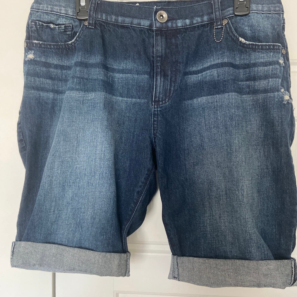 Size 16 Bermuda shorts